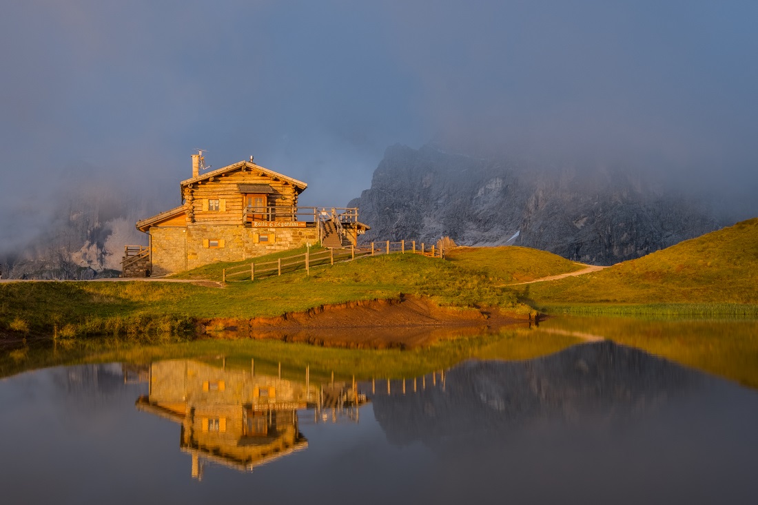Baita Segantini, Dolomites
